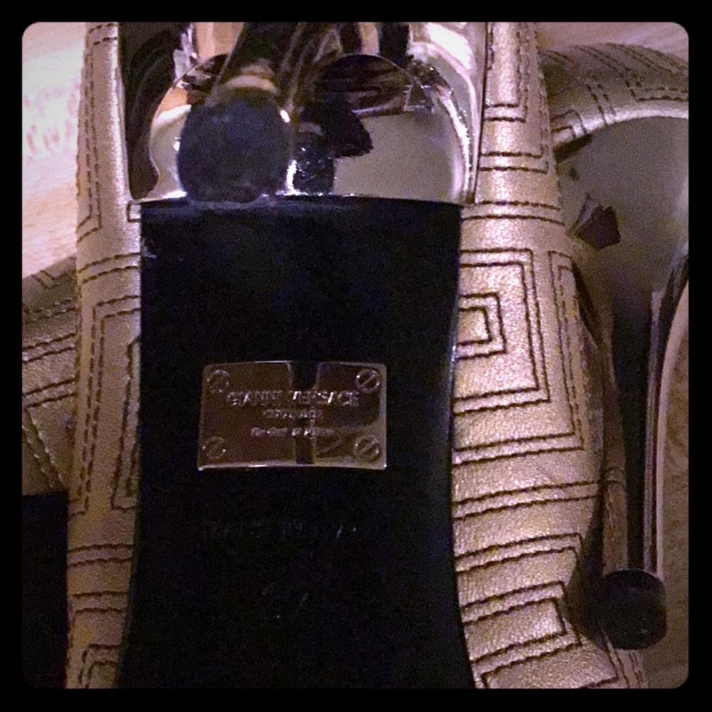 Versace Gold Peep-Toe Leather Heels - Picture 4 of 6